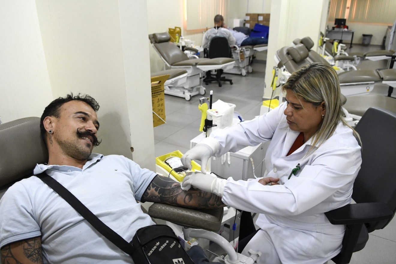Em alusão ao Dia Mundial do Doador de Sangue, a mobilização chega em um momento crítico, com os estoques da unidade registrando baixa nos tipos O positivo e O negativo.  (Foto: Bruno Rezende)