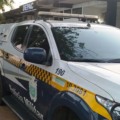 Trio do terror invade residência faz família refém e rouba objetos e R$15mil