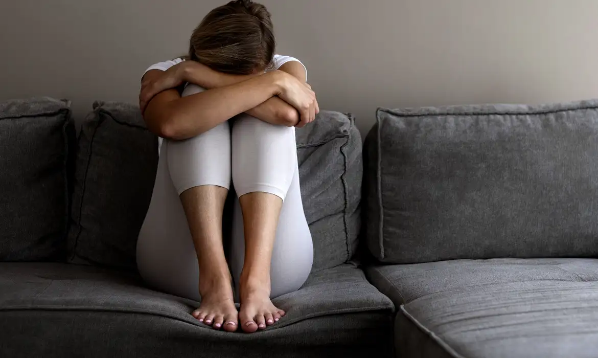 Violência sexual consiste em retirar a camisinha sem consentimento. Foto: Divulgação/Agência Brasil.