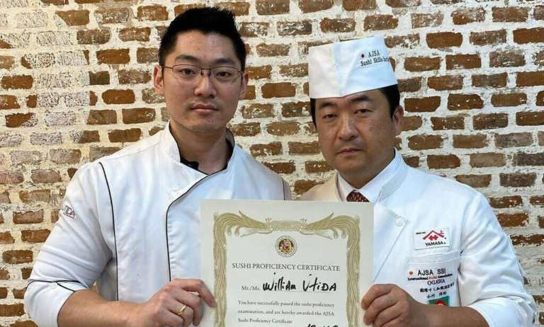 William Utida participa de capacitação intensiva de sushi com o mestre Hirotoshi Ogawa no Japão