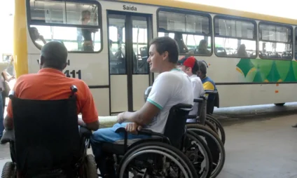 Recurso para atendimento especializado do Encceja Exterior encerra nesta sexta-feira