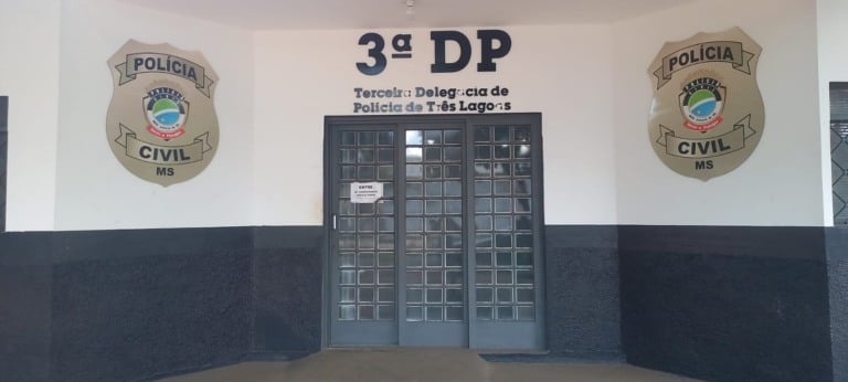 Mulher denuncia invasão de domicílio e furto de celular no Jardim das Oliveiras