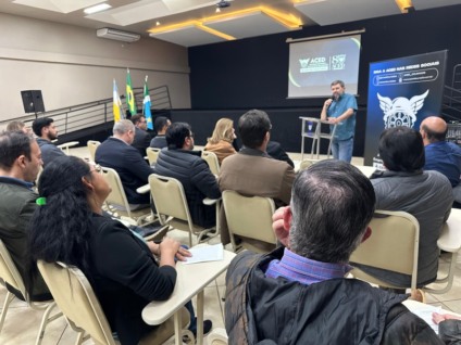 Reunião aconteceu na noite da última terça-feira (29), em Dourados / Foto: Jhonatan Xavier/RCN67