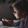 Números de crianças conectadas à internet também é alto - Foto: Reprodução/ Kumon