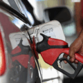 Gasolina tem queda de apenas um centavo - Foto: Reprodução Agência de Notícias MS