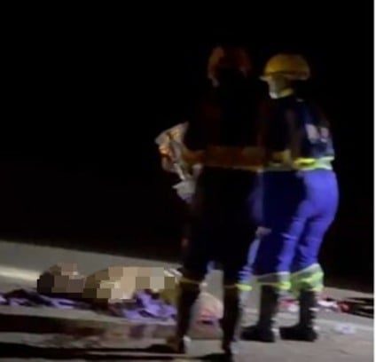 Motociclista morreu no local do acidente (Foto: Reprodução)
