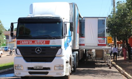 Ao todo, foram realizados 2.080 atendimentos gratuitos pela Carreta da Justiça - Foto: Reprodução/ TJMS