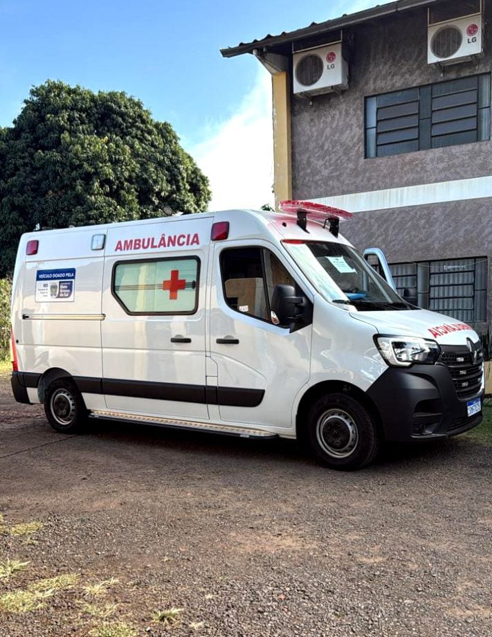 O serviço é destinado a pacientes com limitações físicas, financeiras ou sociais de se locomover por meios próprios, garantindo o acesso à saúde, conforme os princípios do SUS. Foto: Divulgação.