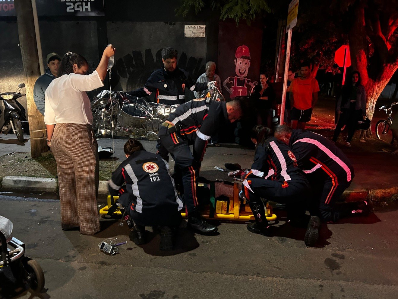 Moto teria invadido a frente do carro causando o acidente: Divulgação 