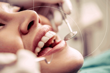 Tratamento consiste na fixação de próteses diretamente sobre pinos de titânio - Foto: Reprodução/ Oral Unic