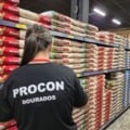 Nova pesquisa de preços dos itens da cesta básica de alimentos foi realizada entre os dias 1 e 4 de julho, em 12 supermercados de Dourados. (Divulgação/Assecom)