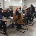O Refis 2025 oferece remissão total de 100% dos juros e multas de mora para quem quitar a dívida à vista até o último dia de julho. (Divulgação/Assecom)