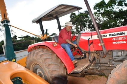 Política pública busca fortalecer o setor e ampliar o acesso a produtos produzidos por agricultores locais - Foto: Reprodução/ Prefeitura de CG