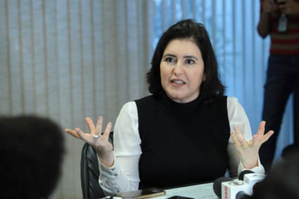 Presidente da CCJ, senadora Simone Tebet (MDB-MS), recebe os jornalistas interessados em conversar sobre as pautas analisadas e em análise na Comissão. Na oportunidade, Simone Tebet ainda tratou das prioridades do colegiado, no próximo semestre.

Foto: Roque de Sá/Agência Senado