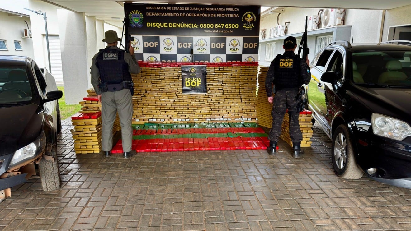 Veículos e drogas foram apreendidos - Foto: Divulgação/DOF