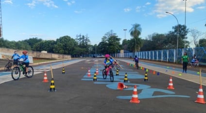 Projeto atende mais de 600 crianças e adolescentes na Esplanada do Morenão - Foto: Lúcia Santos/UFMS