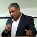 Vereador Zezinho Boca Preta na tribuna da Câmara de Paranaíba - Foto/Rede Social