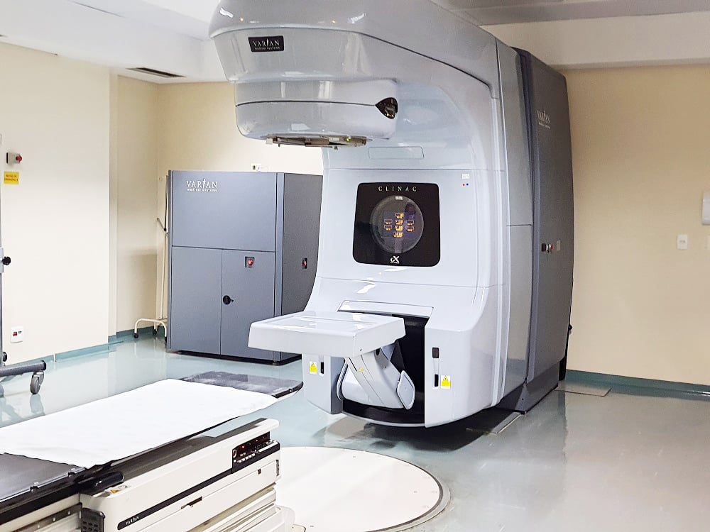 Acelerador Linear é equipamento essencial para o tratamento com radioterapia. Foto: Divulgação/Ilustração.