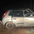 Carro destruído após colisão com árvore em estrada rural de Taquarussu