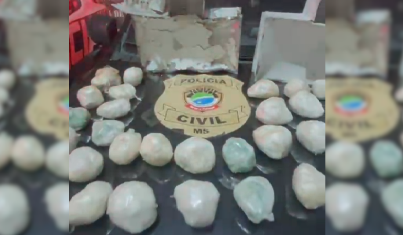 A droga estava escondida em cofres falsos e tomadas - Foto: Polícia Civil A droga estava escondida em cofres falsos e tomadas - Foto: Polícia Civil