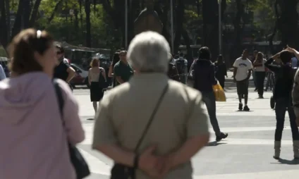 Reembolso de descontos ilegais do INSS começa nesta quinta-feira