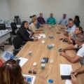 Vereadores cobram melhorias da Sanesul e MS Pantanal em reunião na Câmara