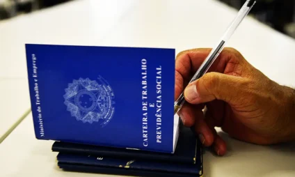 Cultura organizacional saudável é uma das estratégias para atrair e manter profissionais - Foto: Marcello Casal Jr/Agência Brasil