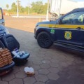 Em Bataguassu, os agendes também apreenderam  duas caixas de medicamentos para emagrecimento - Reprodução/PRF
