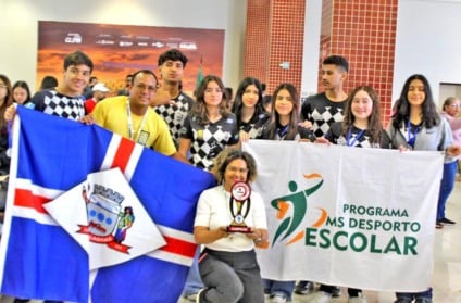 Equipe três-lagoense é campeão geral do Circuito Estadual de Xadrez Escolar