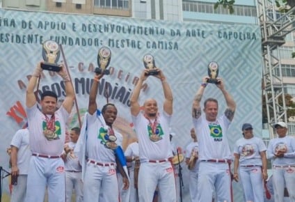 Professor Baratta conquista 4º lugar nos Jogos Mundiais da Abadá-Capoeira