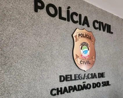 Homens de 27 e 28 anos foram localizados em uma residência com armas e munições - Foto: Divulgação/PCMS