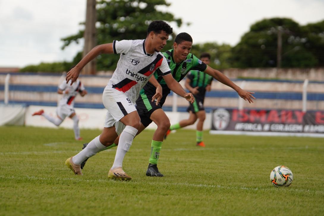 Instituto Ismaily e Náutico decidiram a competição em 2024, com o título ficando com o time de Ivinhema - Foto: FFMS