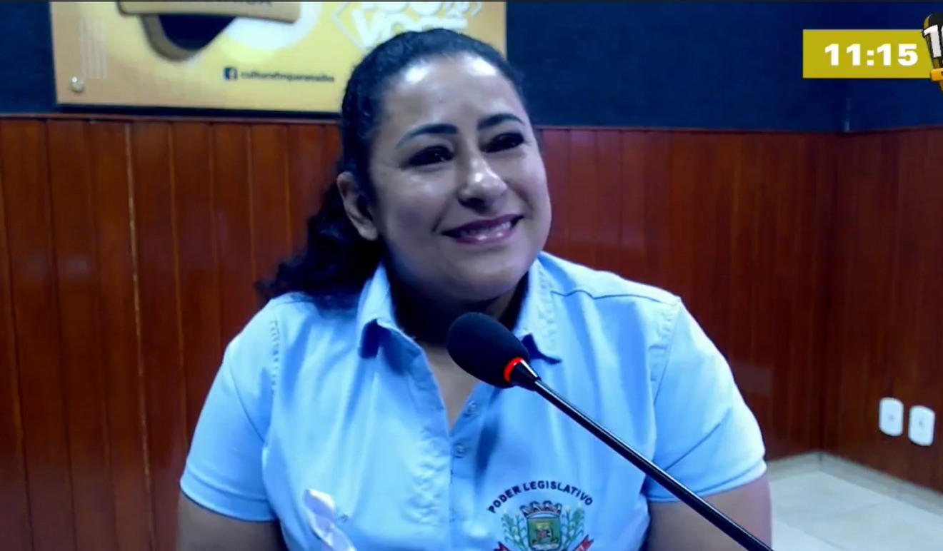 Vereadora Wanice Luciana em entrevista à Rádio Cultura FM - Foto/Cultura FM