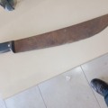 Homem é detido após ameaçar moradores com faca no bairro São Jorge