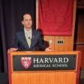 Três-lagoense conclui pós-graduação em Harvard