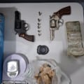 Homem é preso por tráfico de drogas e posse ilegal de armas em Água Clara