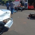 Motociclista fica ferido após colisão com carro em cruzamento no bairro Vila Nova