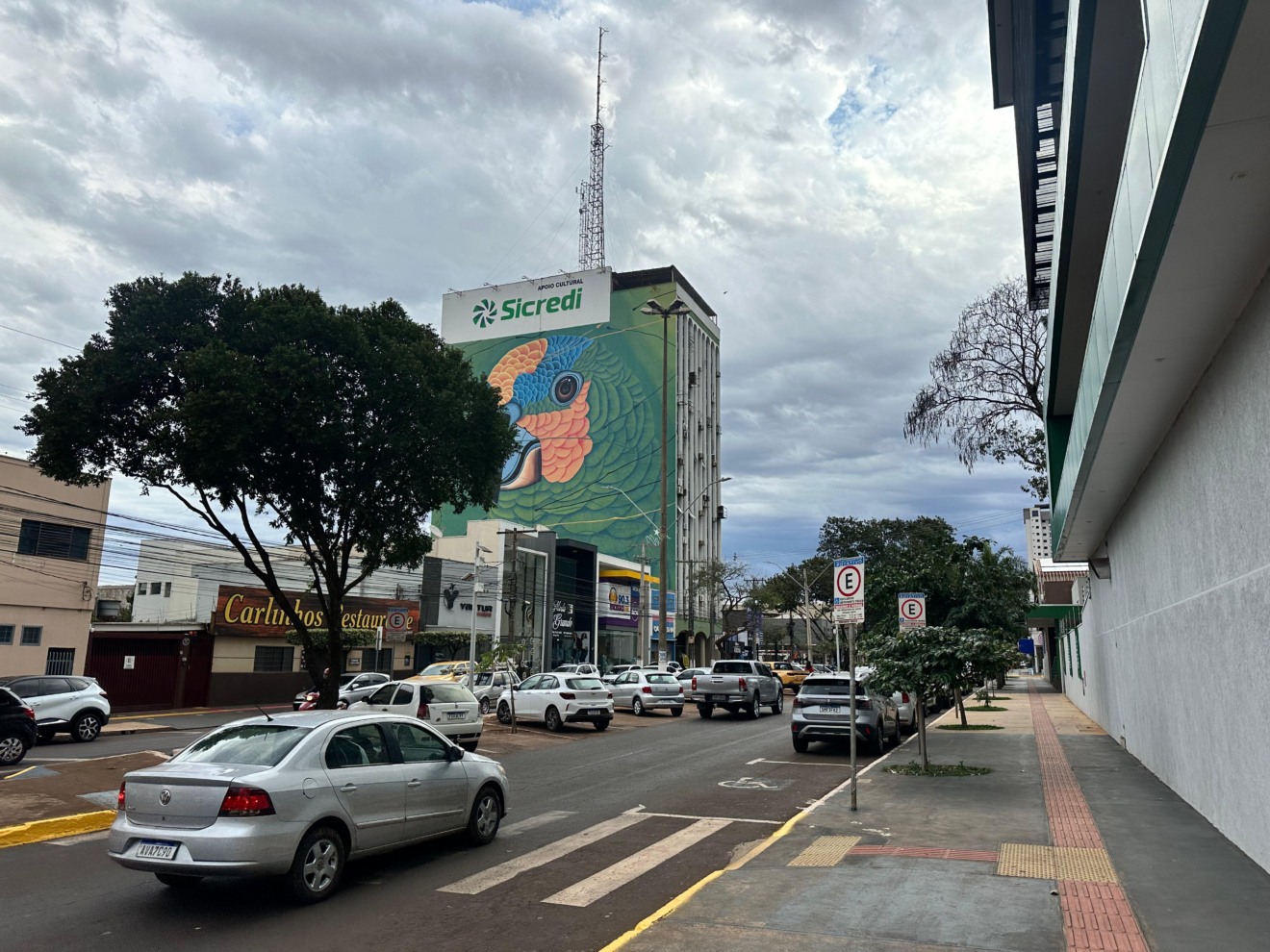 Inmet emitiu um alerta de chuvas intensas para Dourados com grau de severidade classificado como “perigo potencial. (Foto: Léo Júnior)
