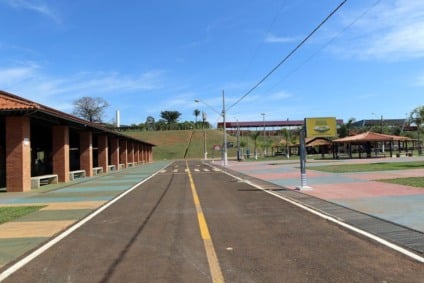 Autoescolas cobram espaço para aulas práticas