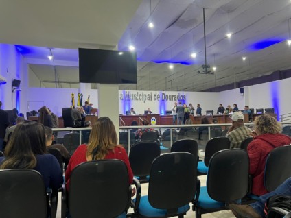 26ª Sessão Ordinária, que acontece nesta segunda-feira (4), na Câmara Municipal de Dourados. (Foto: Kátia Kuratone)