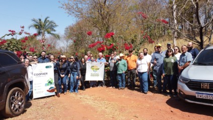 Produtores e representantes de instituições financeiras discutiram crédito rural durante Dia de Campo em Paranaíba. Foto: Divulgação