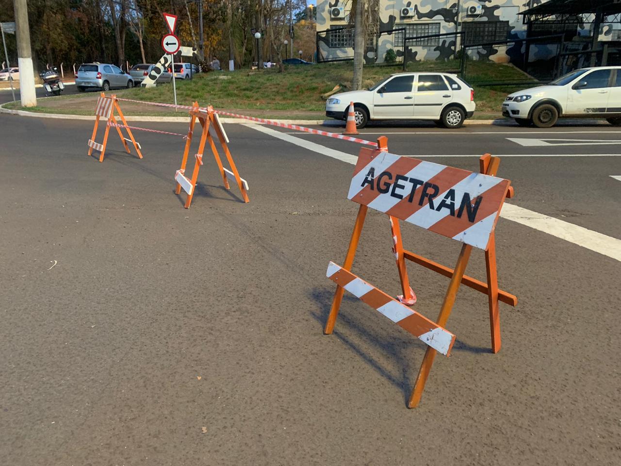 Motoristas devem ficar atentos à sinalização provisória - Foto: Arquivo RCN67