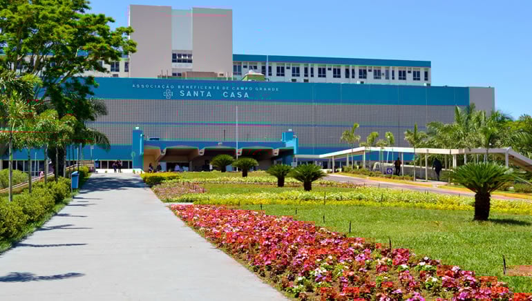 A instituição é considerada o maior hospital do estado e referência em casos graves e complexos (Foto: Reprodução/ SC)