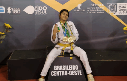 Atleta de Três Lagoas faz rifa para disputar Mundial de Jiu-Jitsu