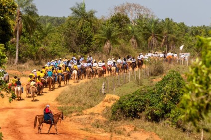Arapuá realiza a 18ª Cavalgada nos dias 4 e 5 de outubro com shows, churrasco especial e grande atração nacional