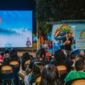 Cinema movido a energia solar oferece sessões gratuitas em Três Lagoas