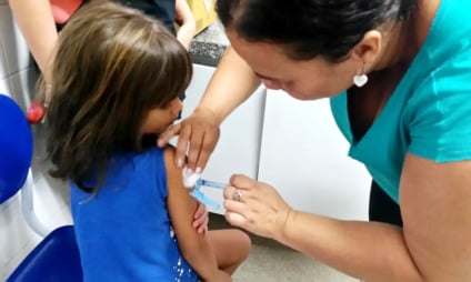 Campanha busca ampliar vacina para crianças e adolescentes