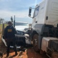 O material apreendido, avaliado em aproximadamente R$ 4,3 milhões, foi encaminhado à Delegacia da Polícia Civil de Itaquirai. (Foto: Divulgação/DOF)