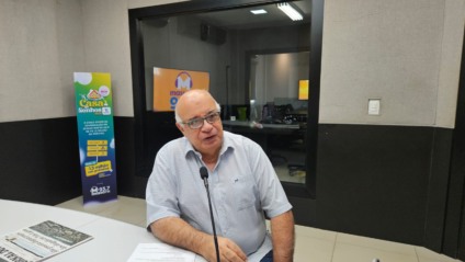Victor Yazbek nos estúdios da Massa FM Campo Grande - Foto: Karina Anunciato/Portal RCN67