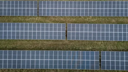 Assinatura solar democratiza o acesso à energia limpa - Foto: Reprodução (re) energisa